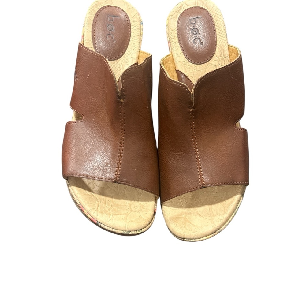b.o.c. Women's Tan Leather Mules NWOT